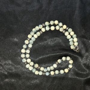 Chic Beaded Necklace in Green and Cream